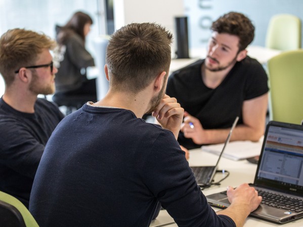 On Campus – January Postgraduate On Campus – January Postgraduate